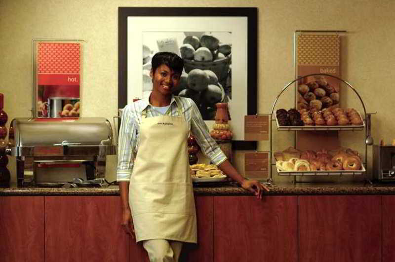 Hampton Inn Maumelle Restoran gambar